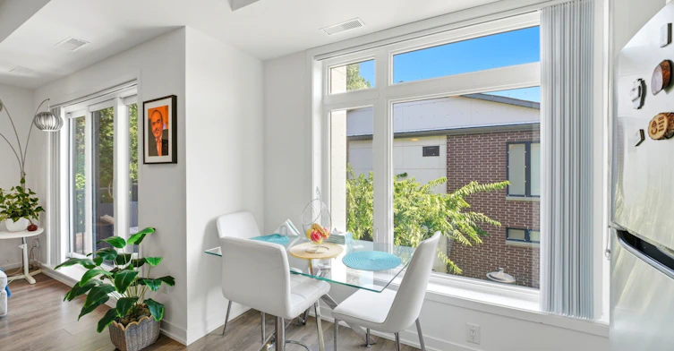 309-120 Canon Jackson Drive, Toronto, ON, M6M 0B7 - 21