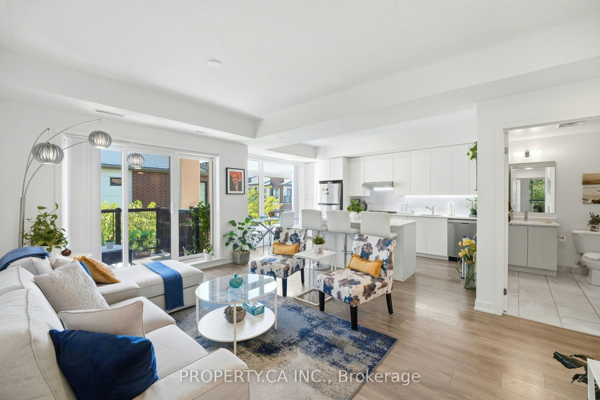 309-120 Canon Jackson Drive, Toronto, ON, M6M 0B7 - 11