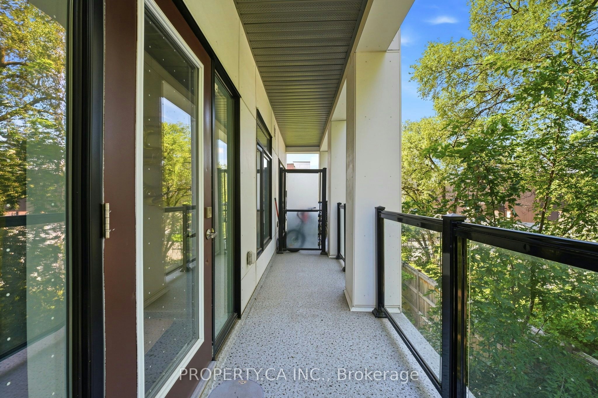 309-120 Canon Jackson Drive, Toronto, ON, M6M 0B7 - 31