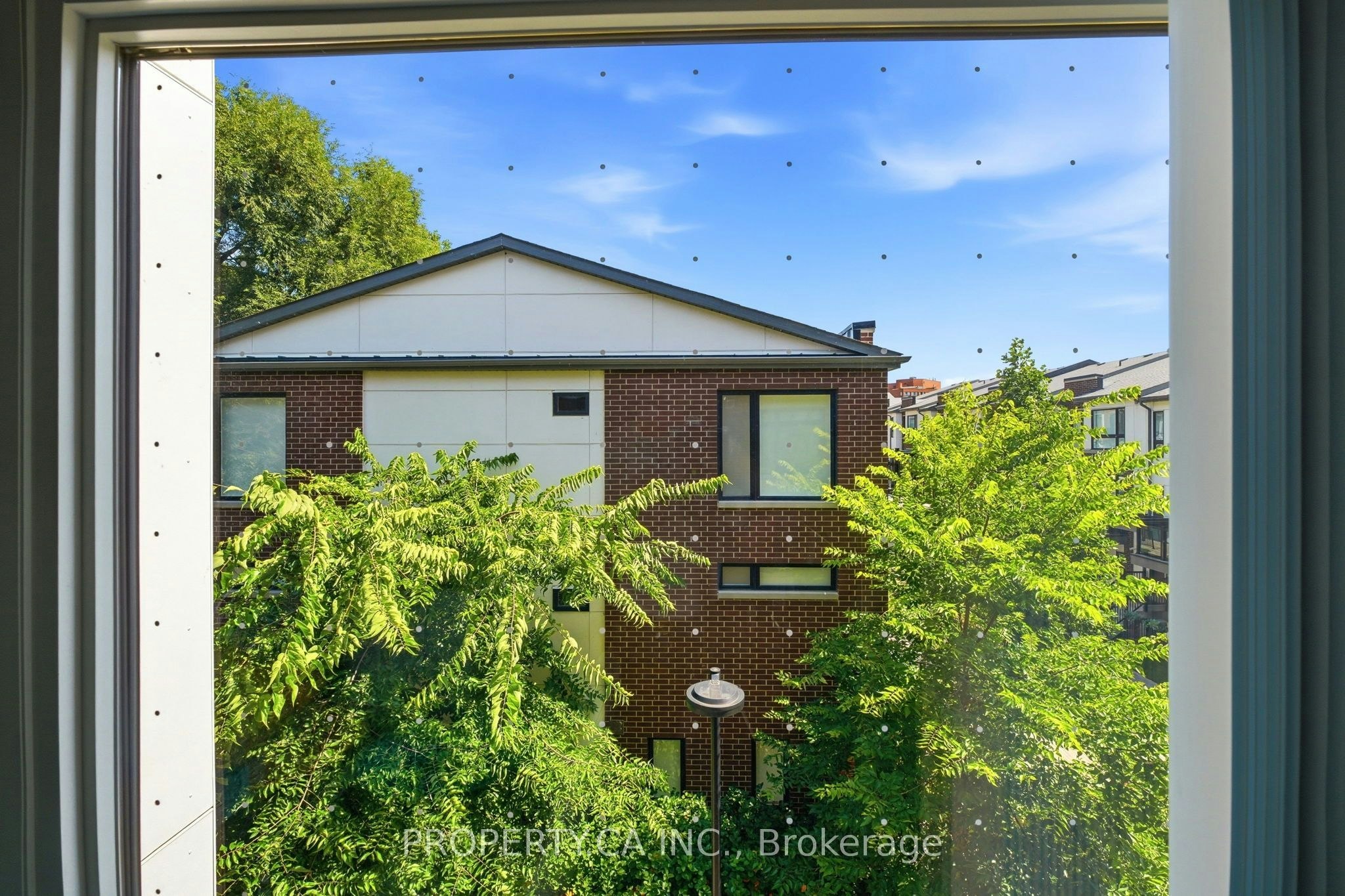 309-120 Canon Jackson Drive, Toronto, ON, M6M 0B7 - 14