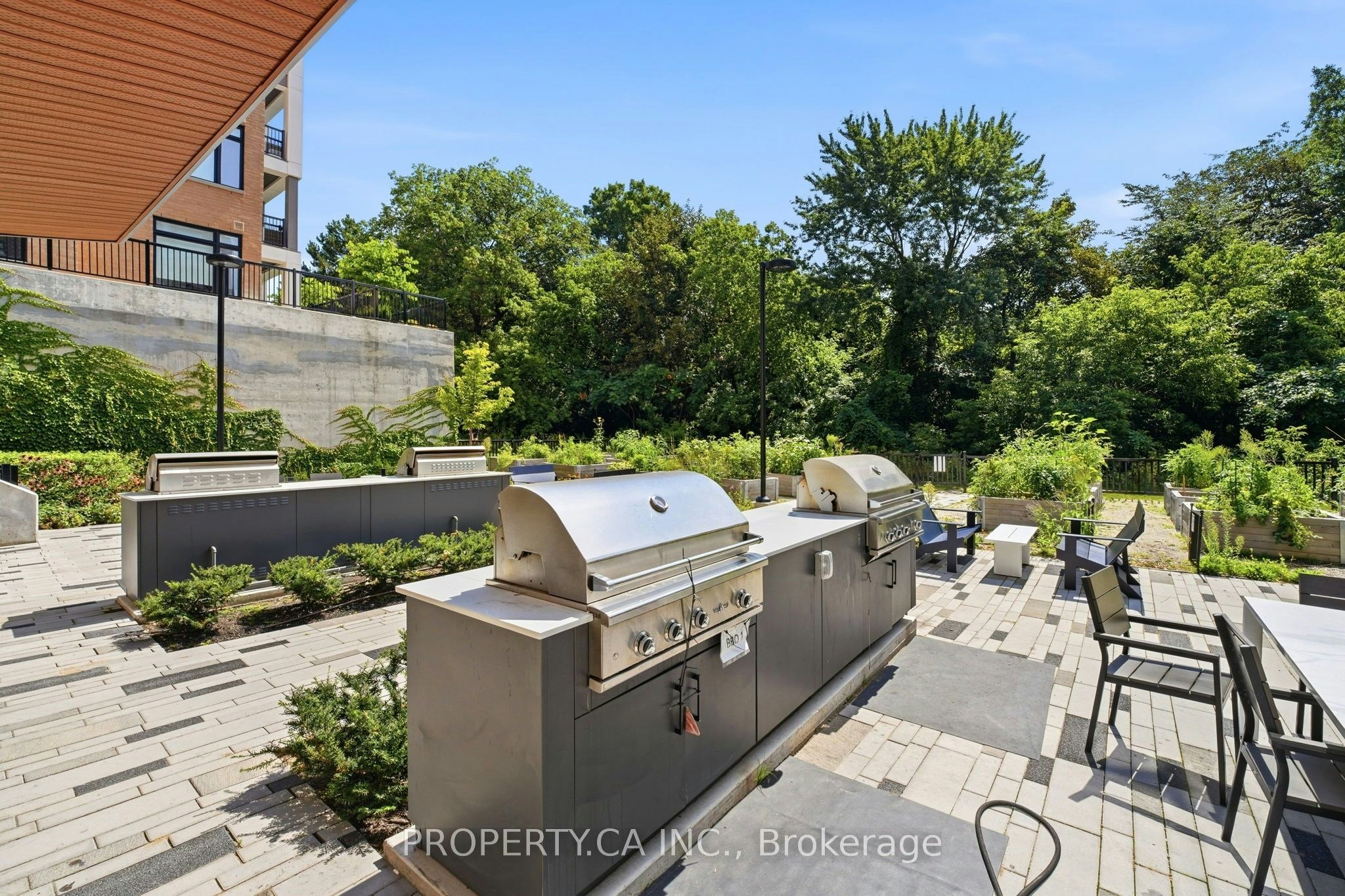 309-120 Canon Jackson Drive, Toronto, ON, M6M 0B7 - 40