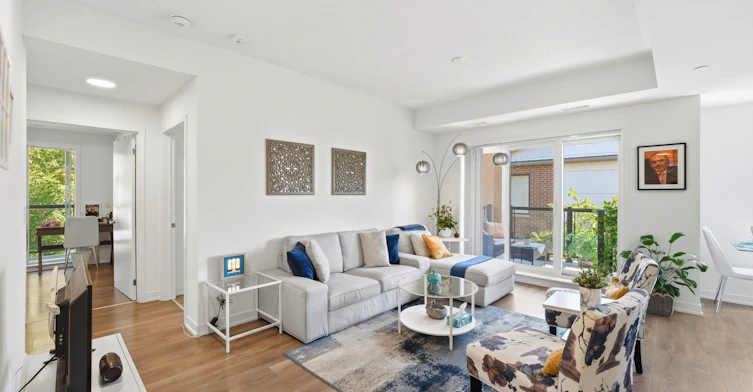 309-120 Canon Jackson Drive, Toronto, ON, M6M 0B7 - 8