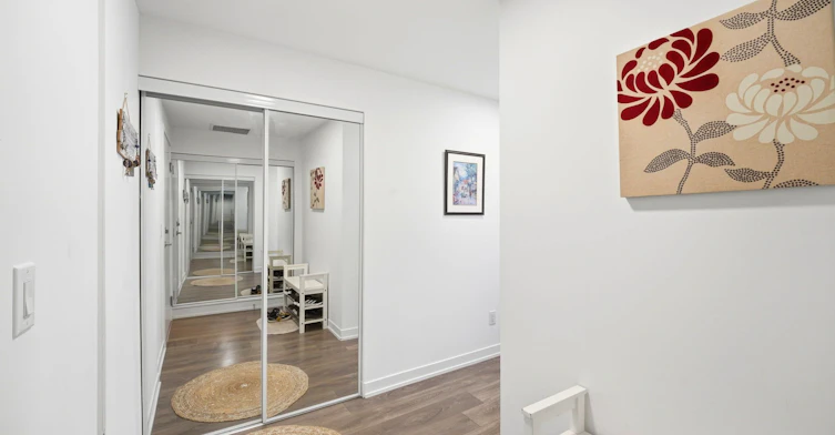 309-120 Canon Jackson Drive, Toronto, ON, M6M 0B7 - 7