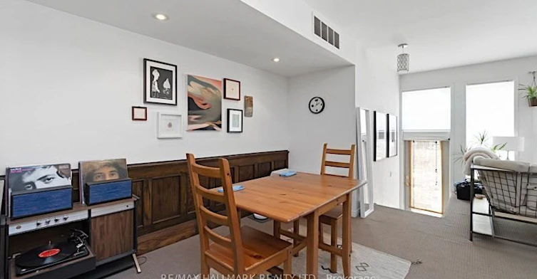 Main-228 Pacific Avenue, Toronto, ON, M6P 2P5 - 6