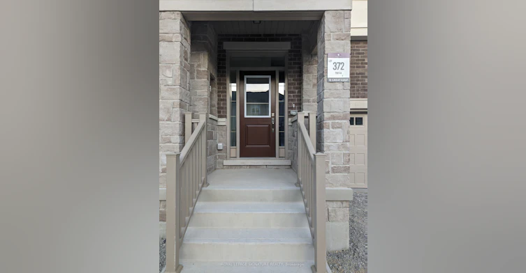 67 Bermondsey Way, Brampton, ON, L6Y 6K9 - 2