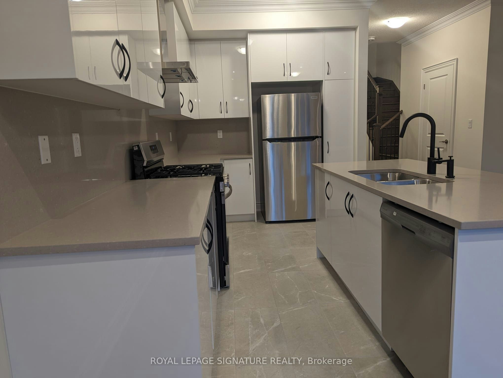 67 Bermondsey Way, Brampton, ON, L6Y 6K9 - 8