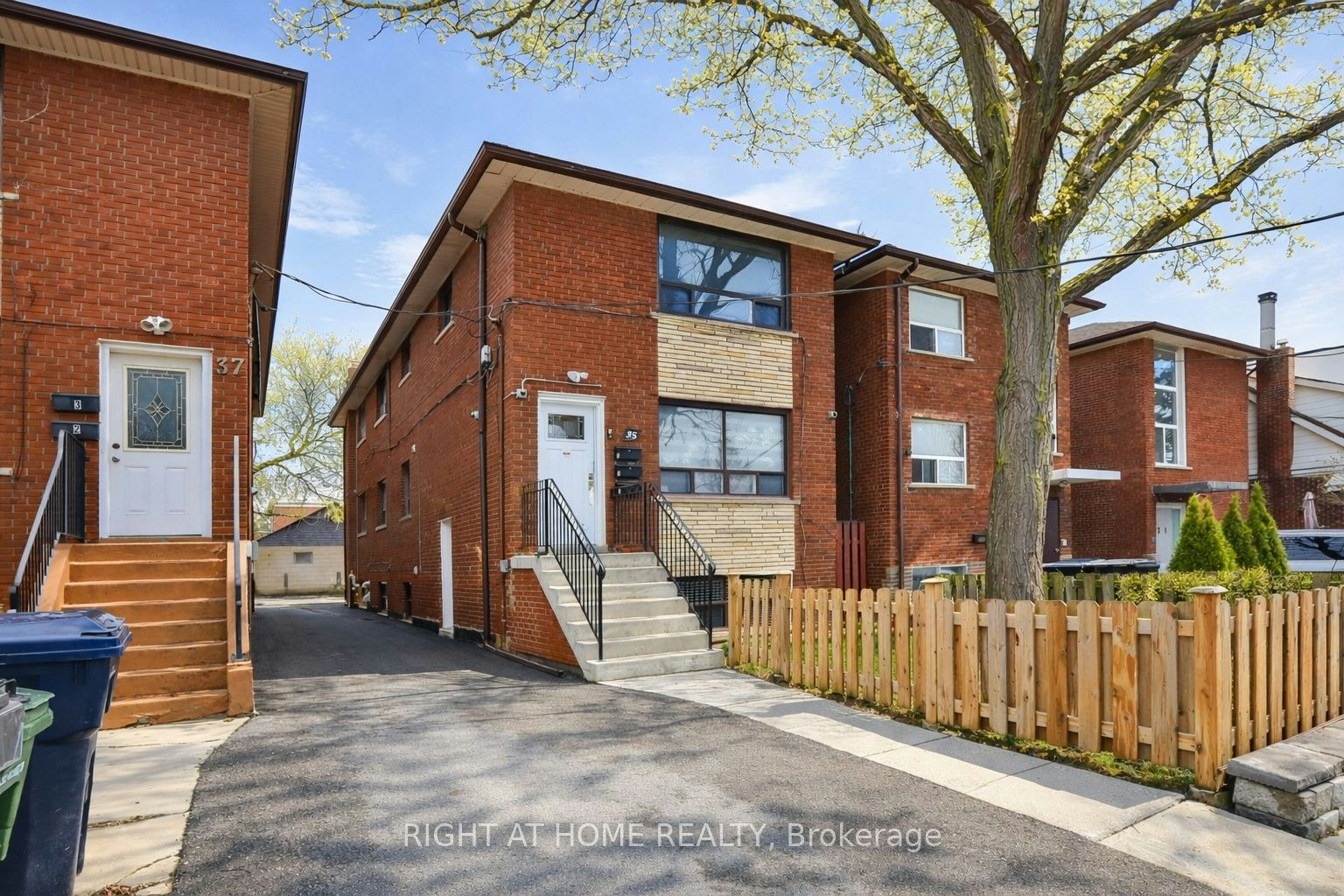 35 Fifteenth Street, Toronto, ON, M8V 3J3