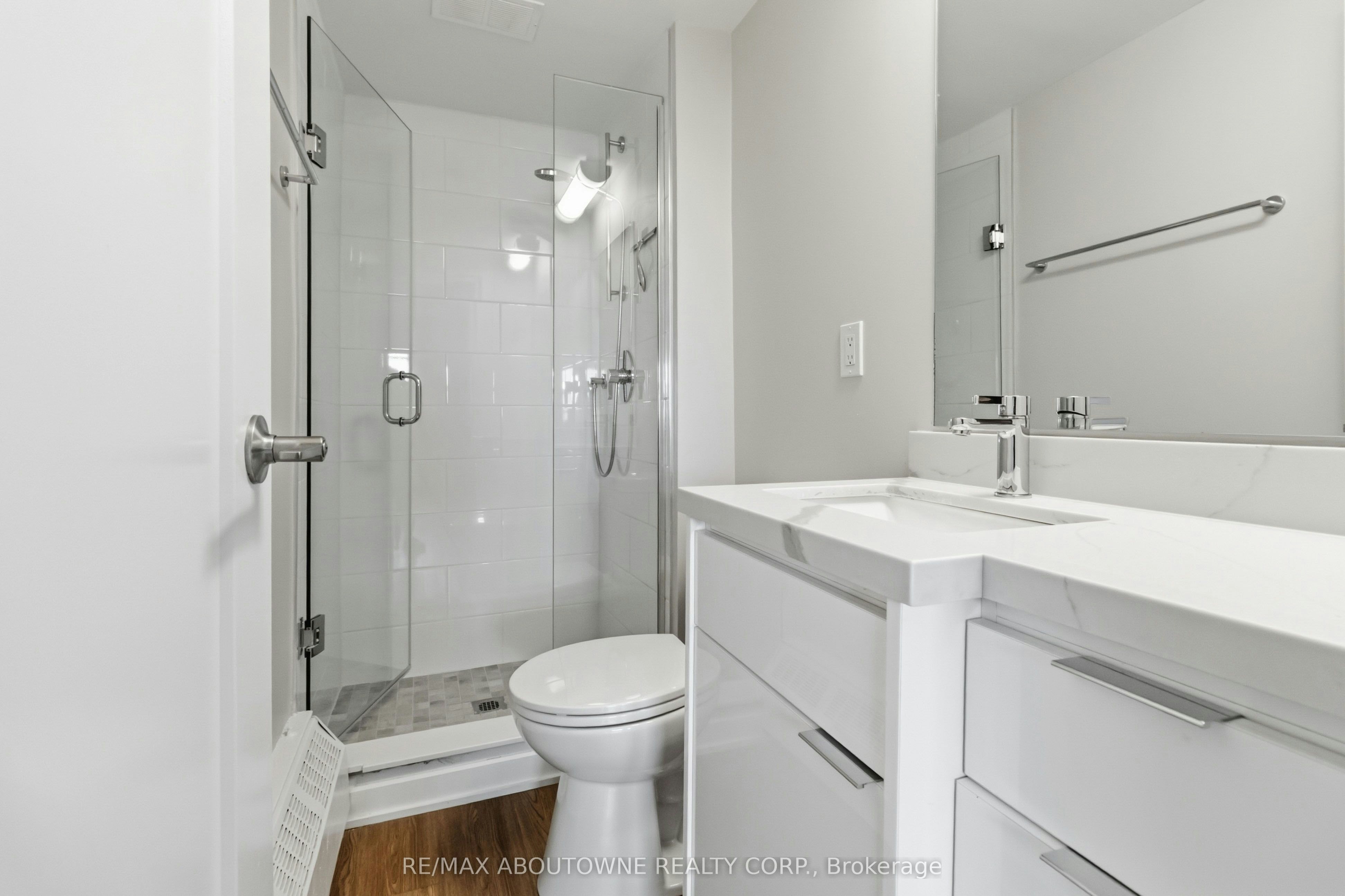 1201-125 Forsythe Street, Oakville, ON, L6K 3K1 - 18
