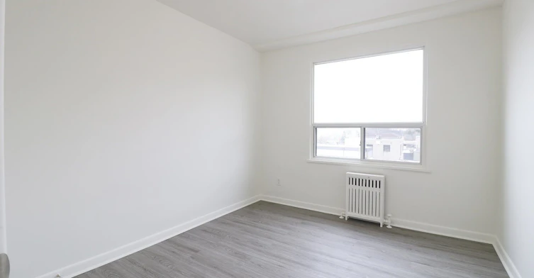 209-500 Gilbert Avenue, Toronto, ON, M6E 4X5 - 9