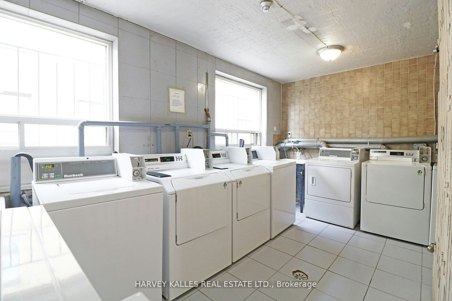 209-500 Gilbert Avenue, Toronto, ON, M6E 4X5 - 14