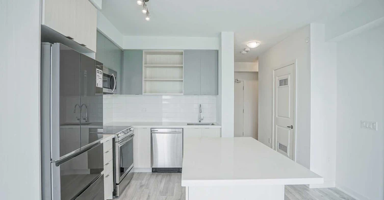 1808-4677 Glen Erin Drive, Mississauga, ON, L5M 2E3 - 3