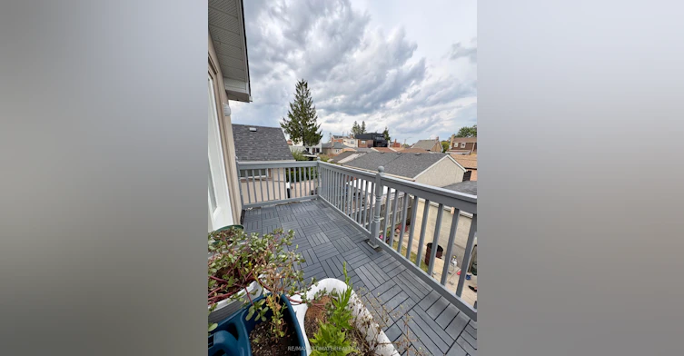 2nd Floor-315 Harvie Avenue, Toronto, ON, M6E 4L2 - 14