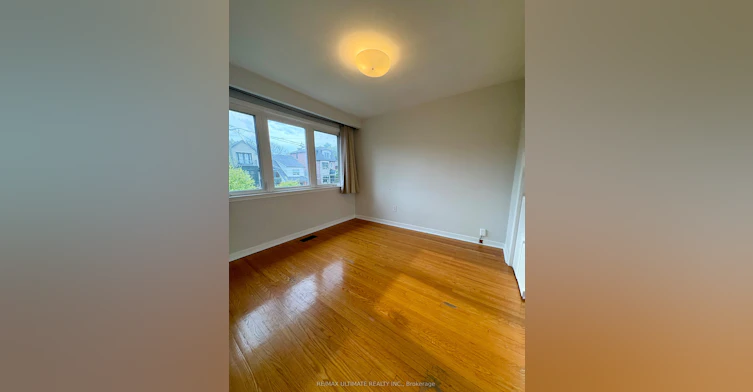 2nd Floor-315 Harvie Avenue, Toronto, ON, M6E 4L2 - 4