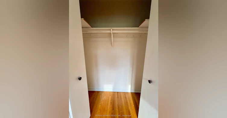 2nd Floor-315 Harvie Avenue, Toronto, ON, M6E 4L2 - 5