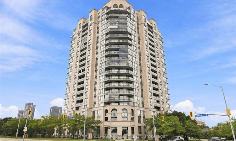 412-220 Forum Drive