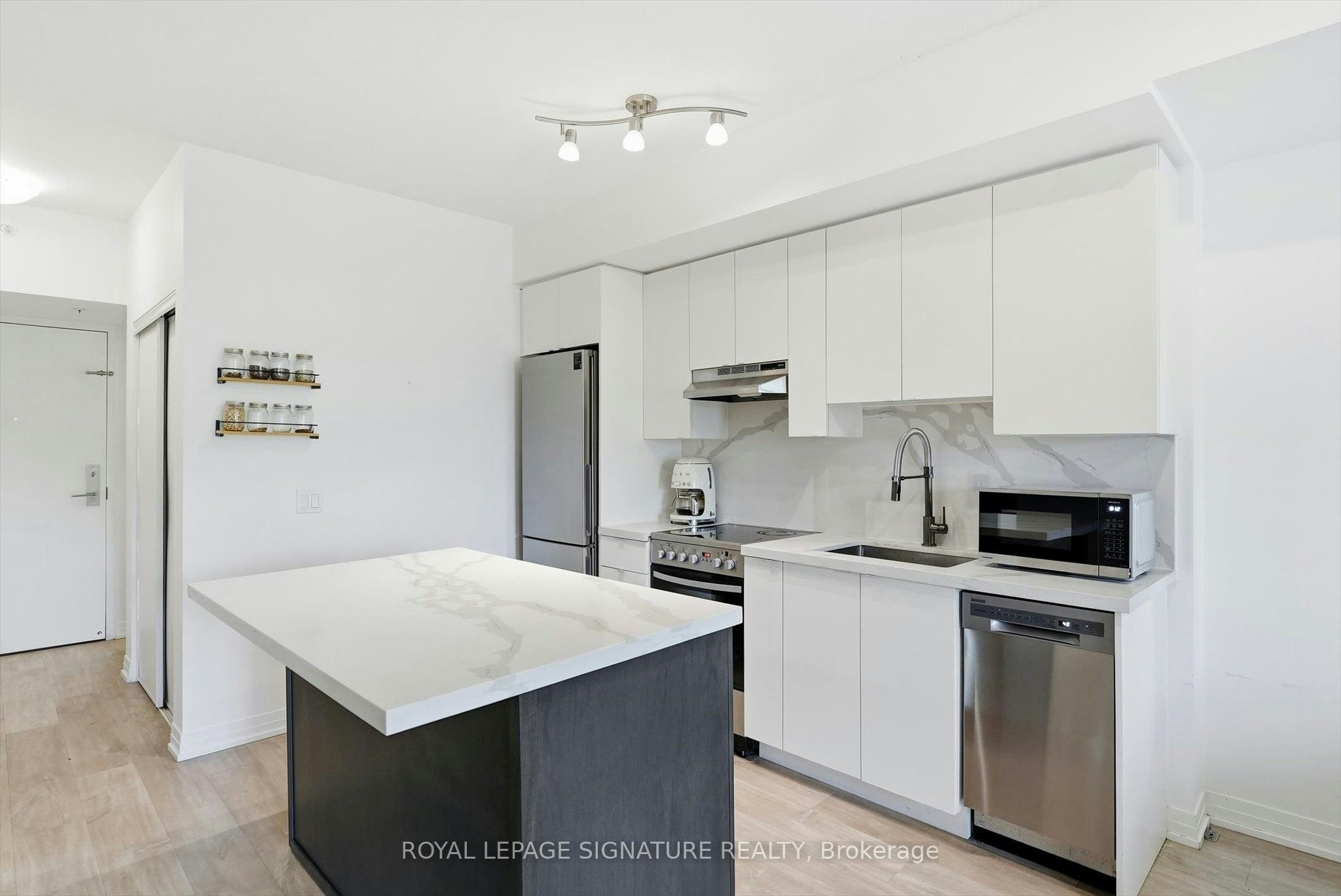 205-408 Browns Line, Toronto, ON, M8W 0C3 - 6