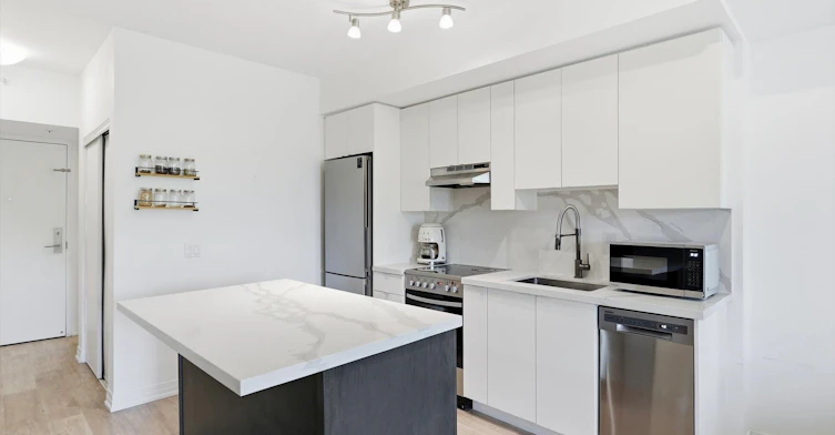 205-408 Browns Line, Toronto, ON, M8W 0C3 - 6