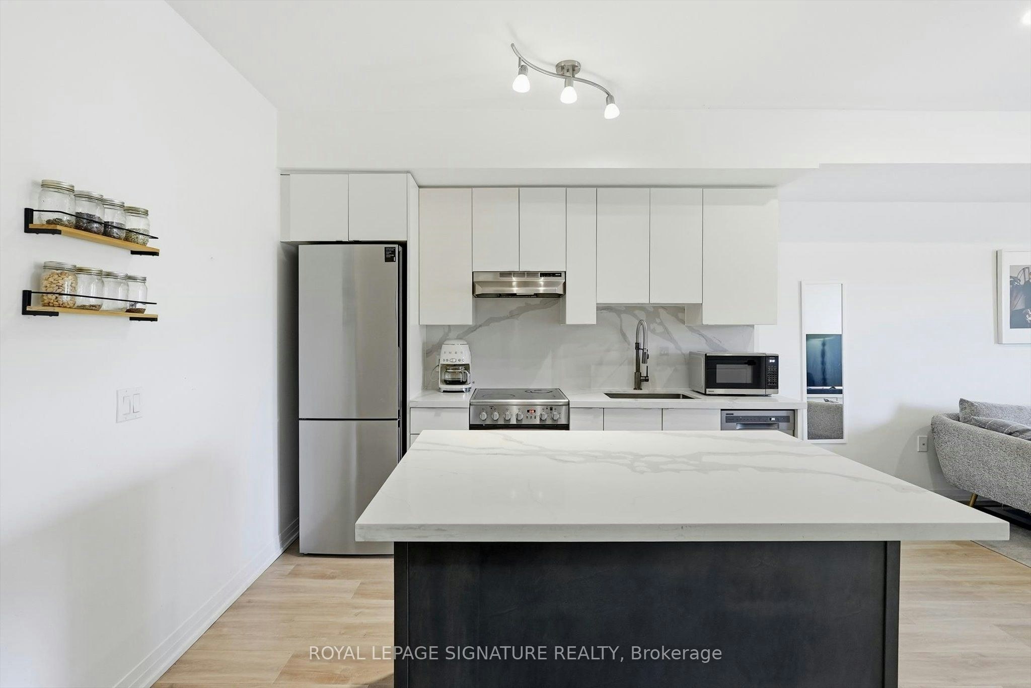205-408 Browns Line, Toronto, ON, M8W 0C3 - 7