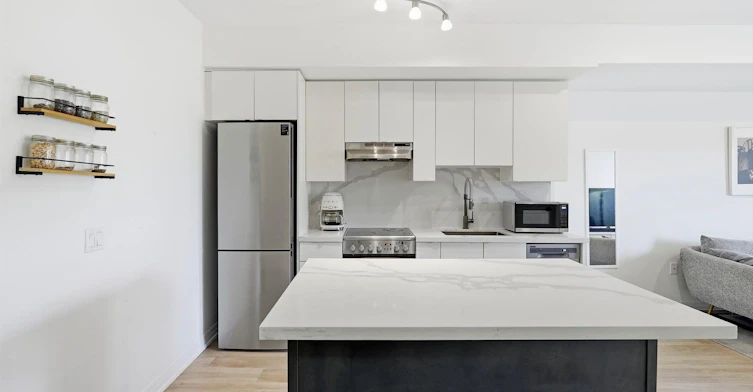 205-408 Browns Line, Toronto, ON, M8W 0C3 - 7