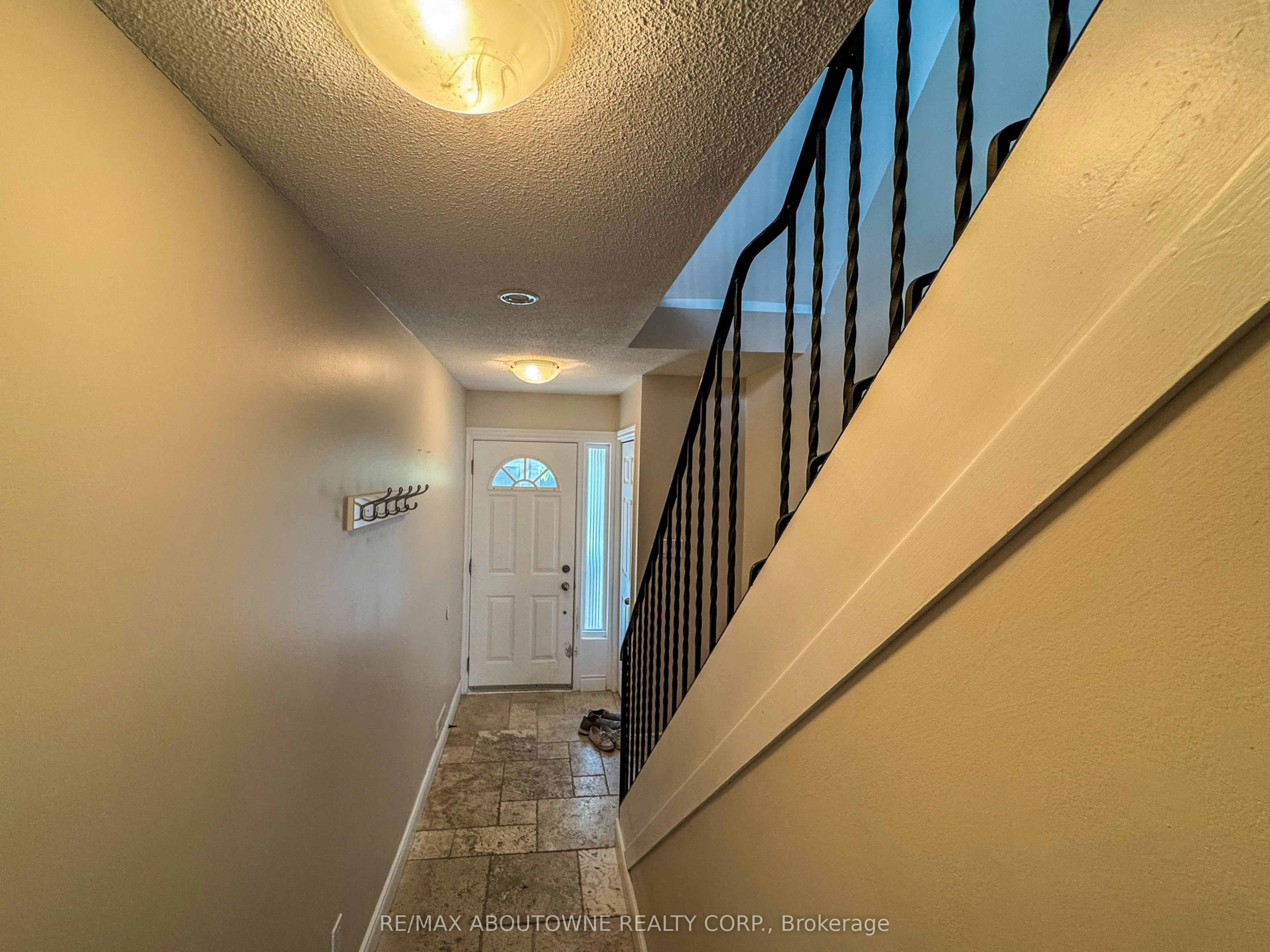 138-2440 Bromsgrove Road E, Mississauga, ON, L5J 4J7 - 4