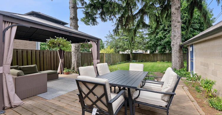 76 Foch Avenue, Toronto, ON, M8W 3X4 - 40