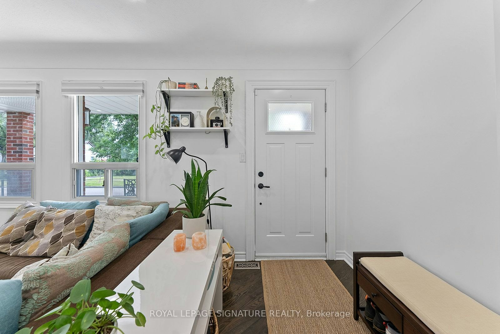 76 Foch Avenue, Toronto, ON, M8W 3X4 - 6