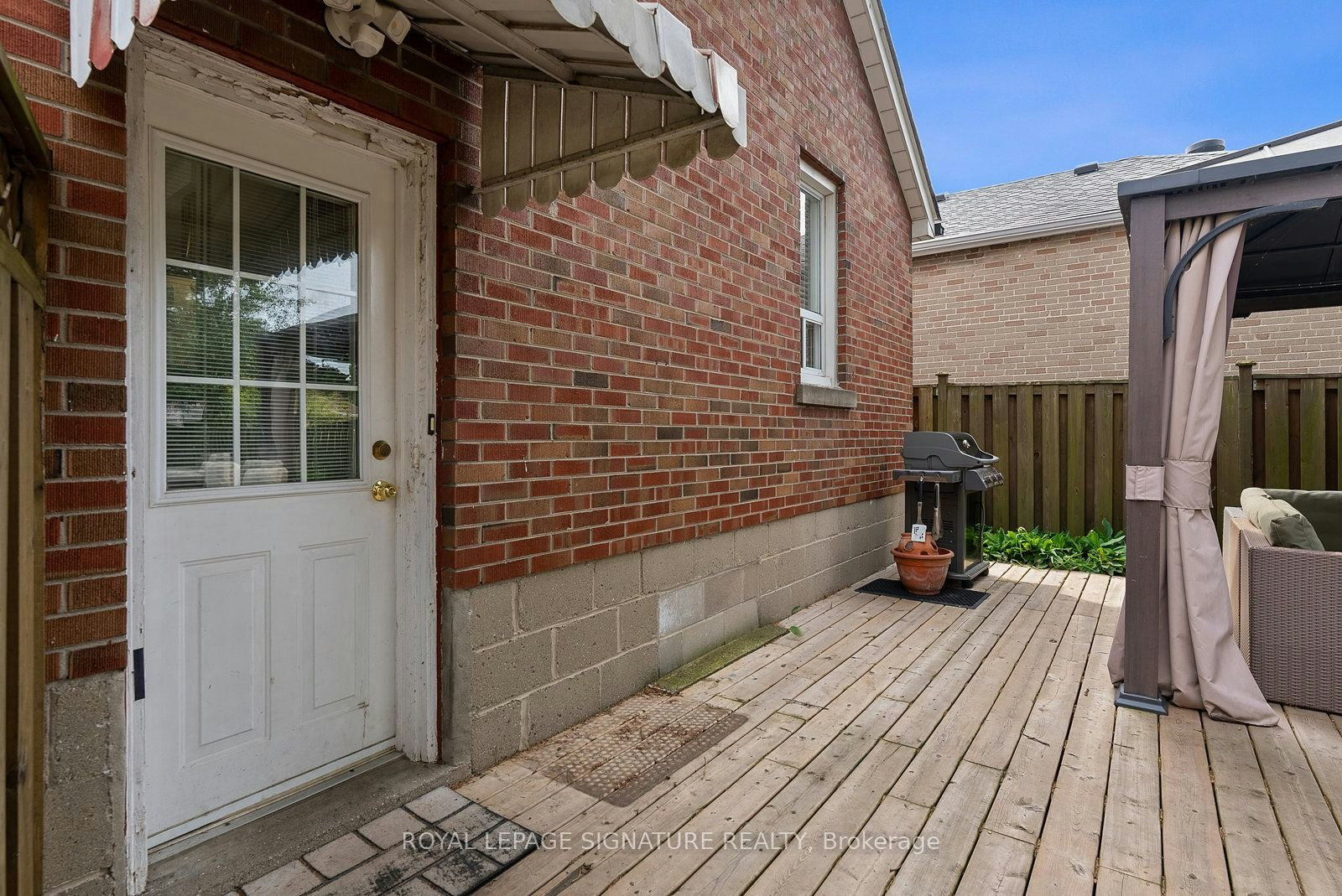 76 Foch Avenue, Toronto, ON, M8W 3X4 - 43
