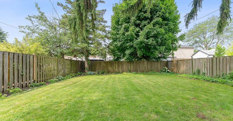 76 Foch Avenue, Toronto, ON, M8W 3X4 - 47