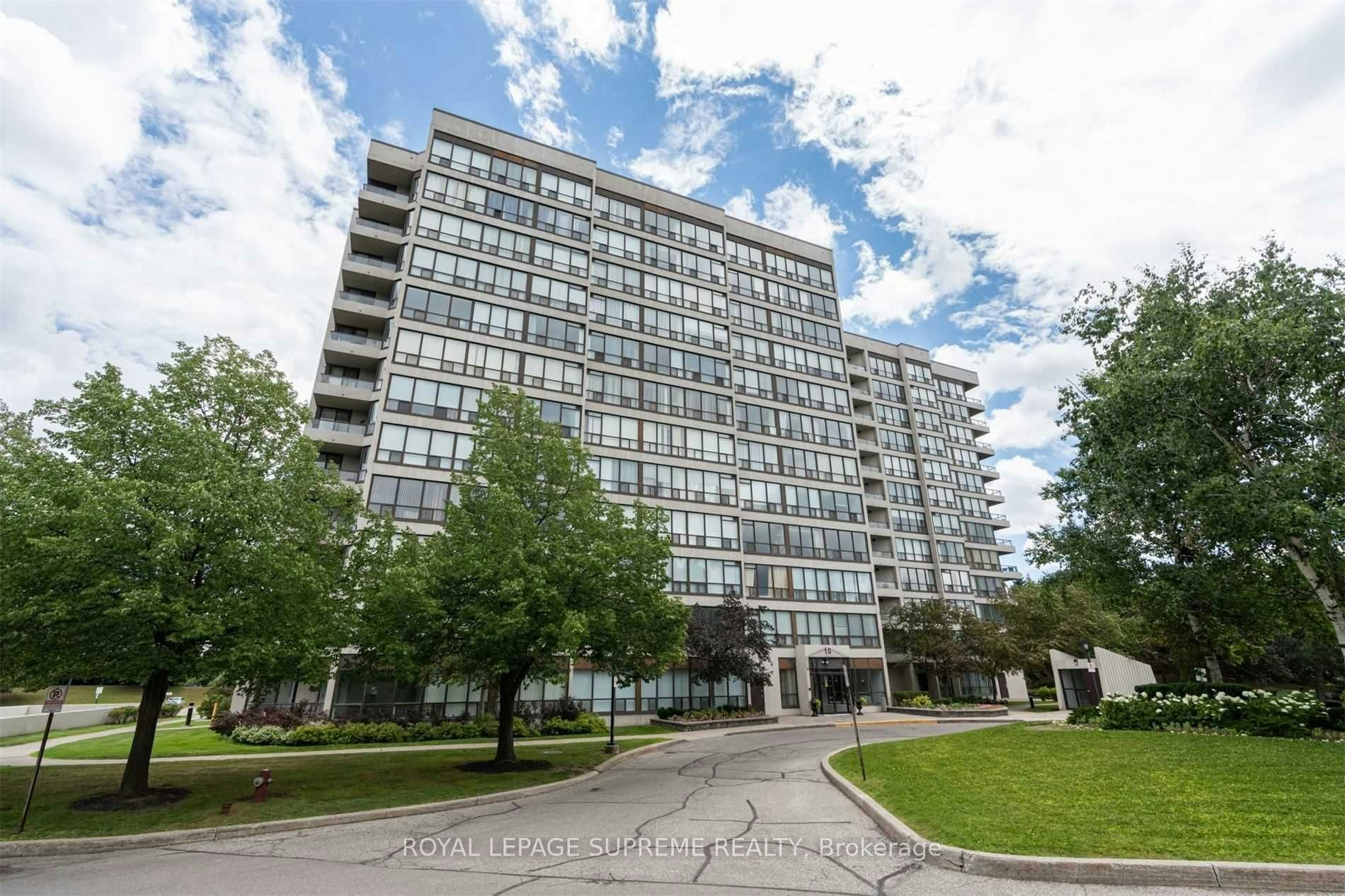 903-10 Laurelcrest Street N, Brampton, ON, L6S 5Y3