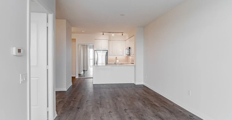 3211-35 Watergarden Drive, Mississauga, ON, L5R 0G8 - 12