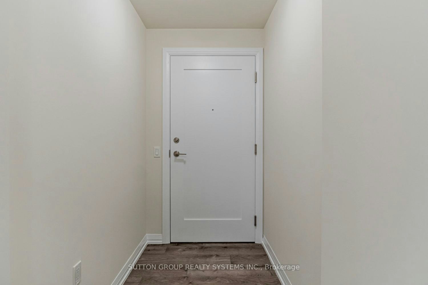 3211-35 Watergarden Drive, Mississauga, ON, L5R 0G8 - 3