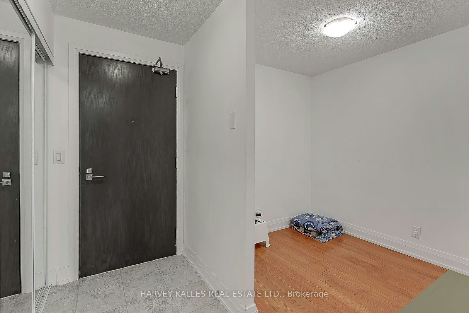 1021-1060 Sheppard Avenue W, Toronto, ON, M3J 0G7 - 3