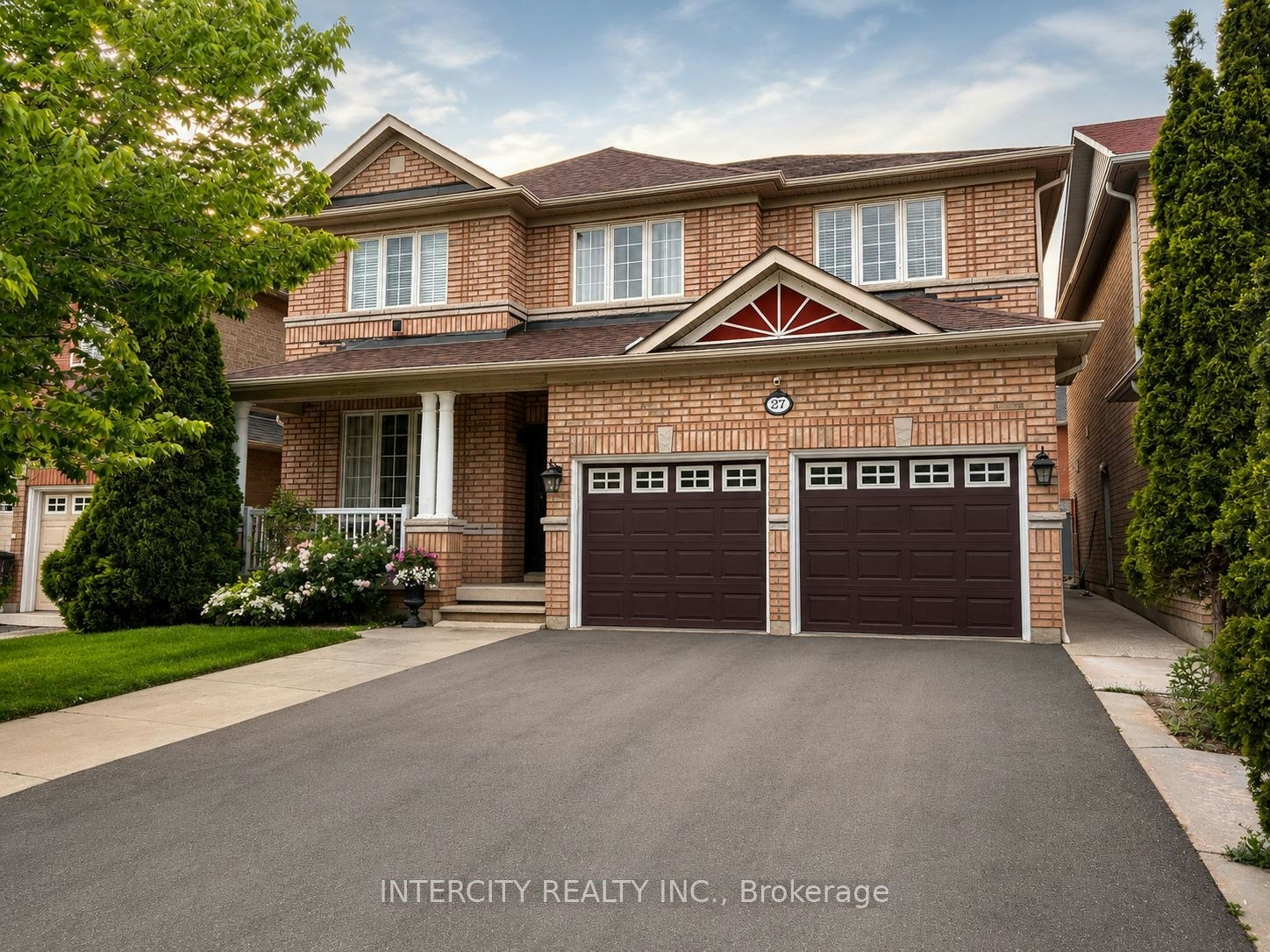 27 Modesto Crescent, Brampton, ON, L6P 1K2