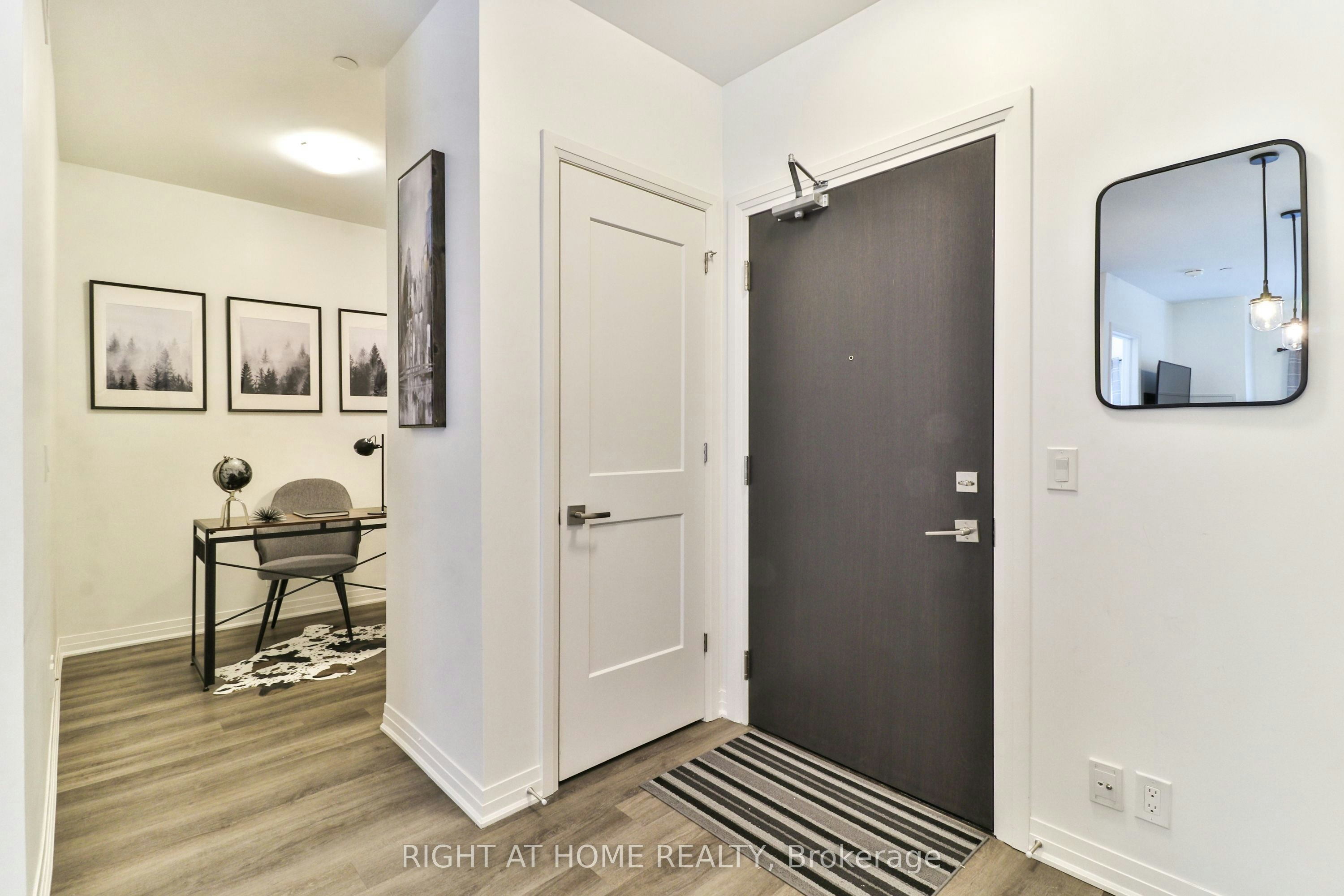202-102 Grovewood Common, Oakville, ON, L6H 0X2 - 8