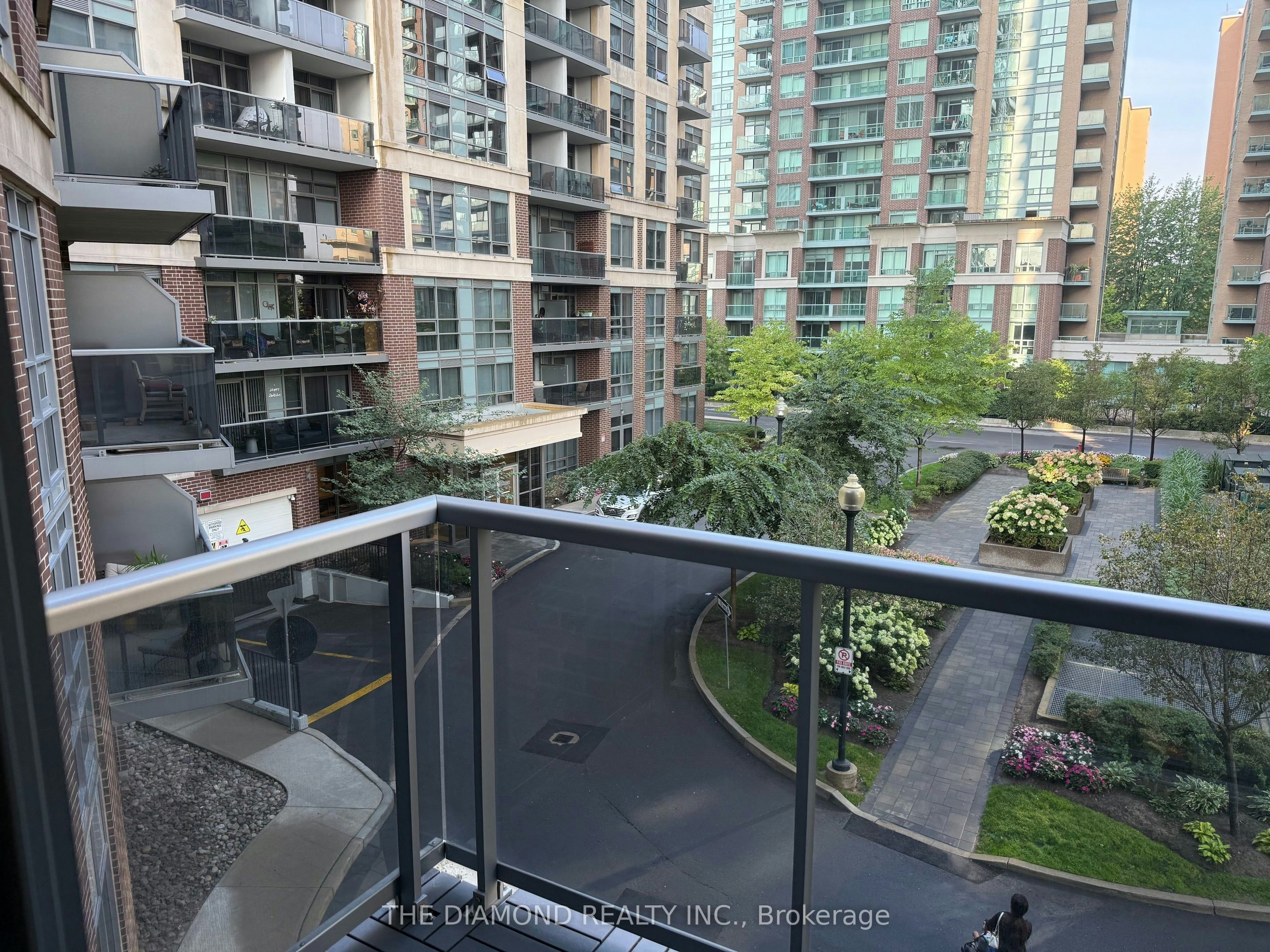 308-3 Michael Power Place, Toronto, ON, M9A 0A2 - 12