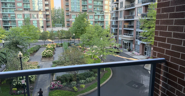 308-3 Michael Power Place, Toronto, ON, M9A 0A2 - 13