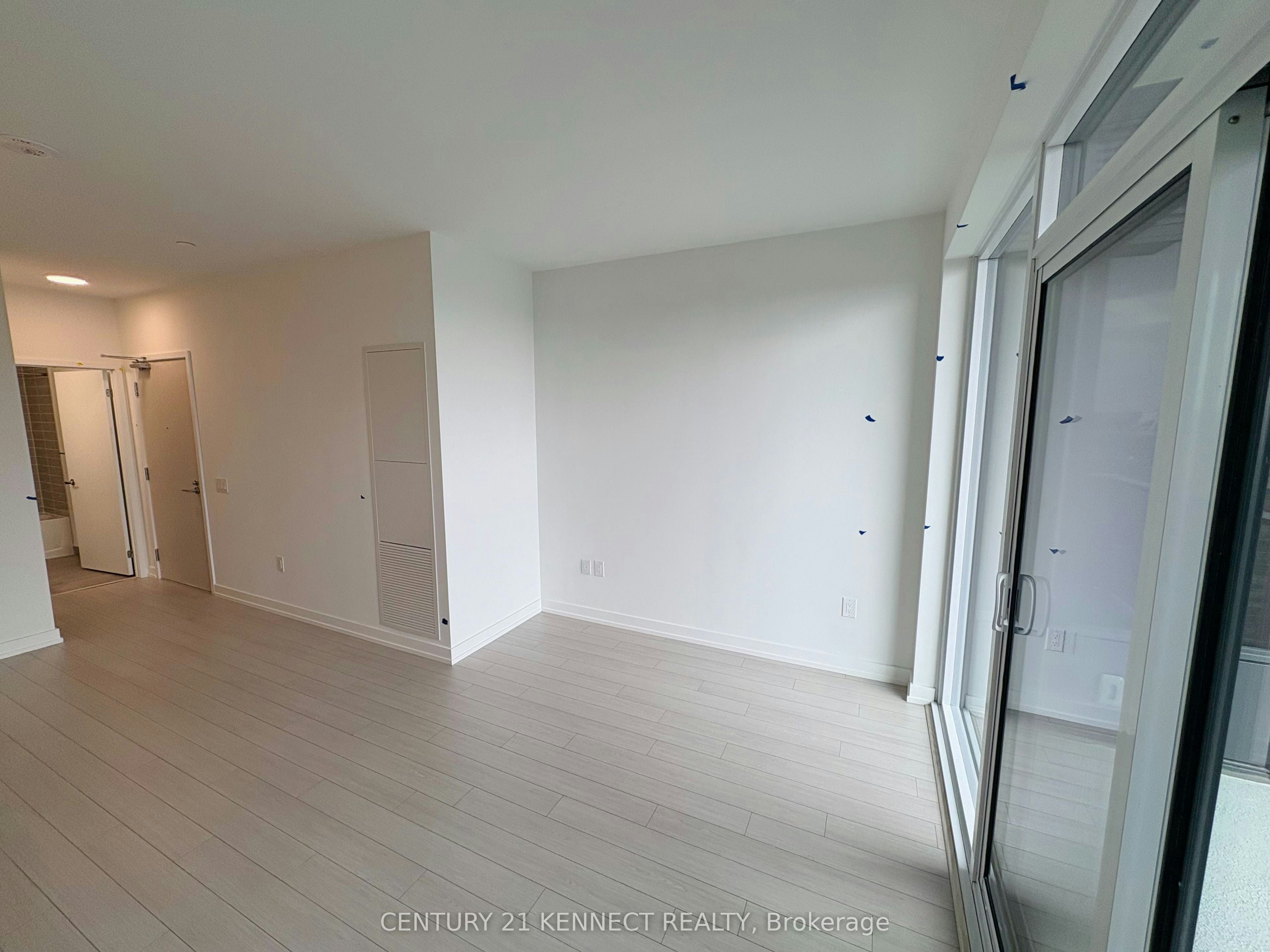 1820-4010 Eglinton Avenue W, Toronto, ON, M9A 0G5 - 4