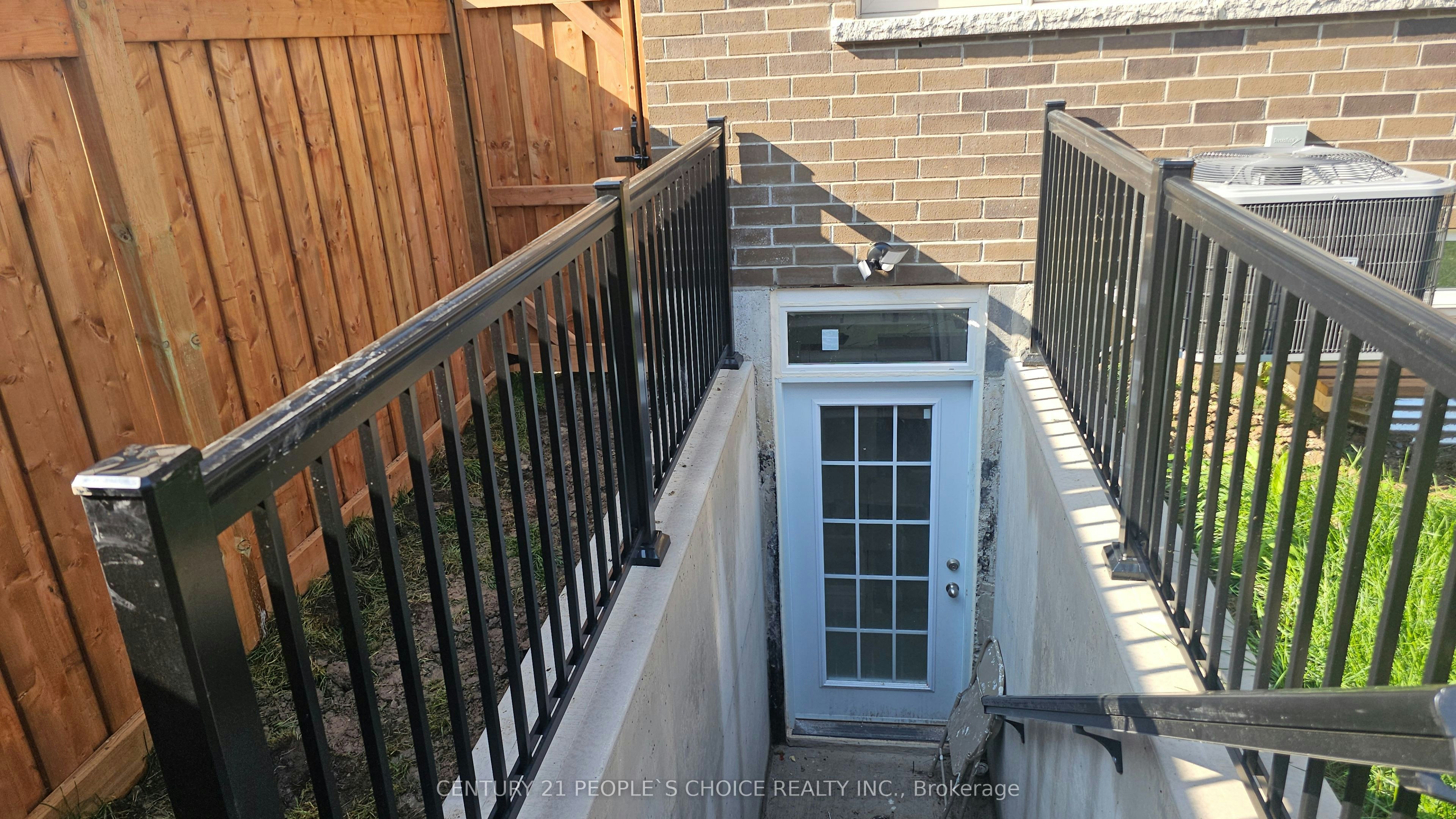 794 Apple (Basement) Terrace, Milton, ON, L9E 2C3 - 3