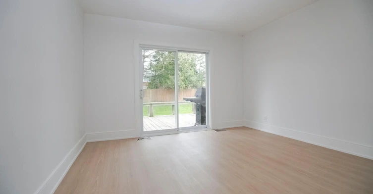 Upper-114 Wincott Drive, Toronto, ON, M9P 2P6 - 13
