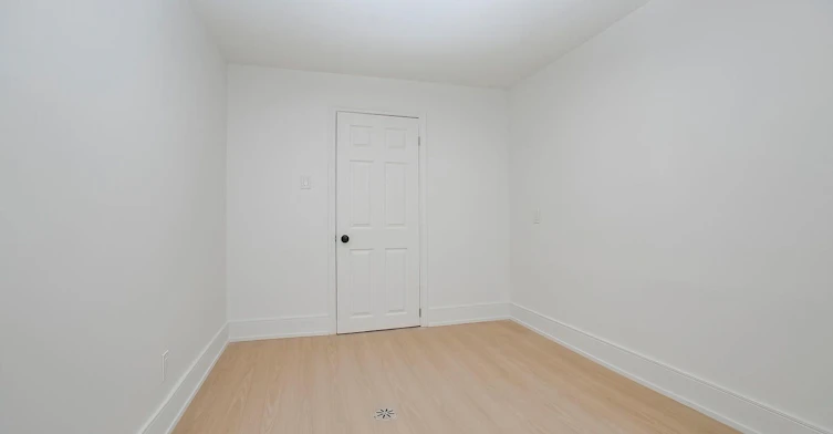 Upper-114 Wincott Drive, Toronto, ON, M9P 2P6 - 7