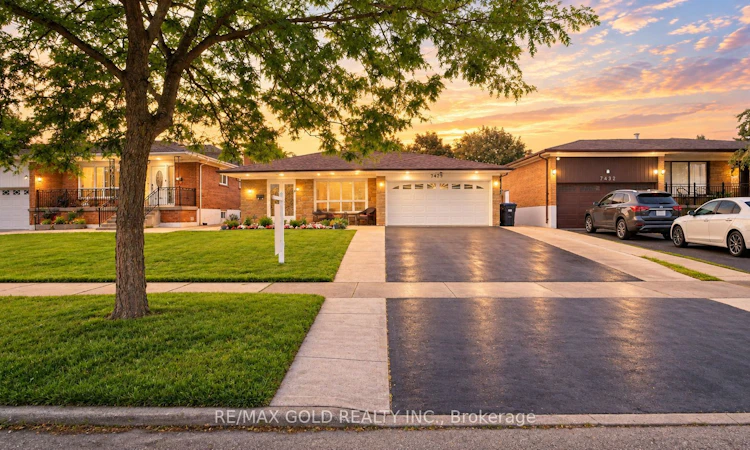 7428 Pickfair Drive