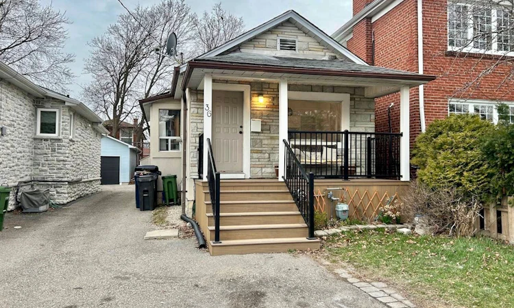 36 Fourteenth Street E