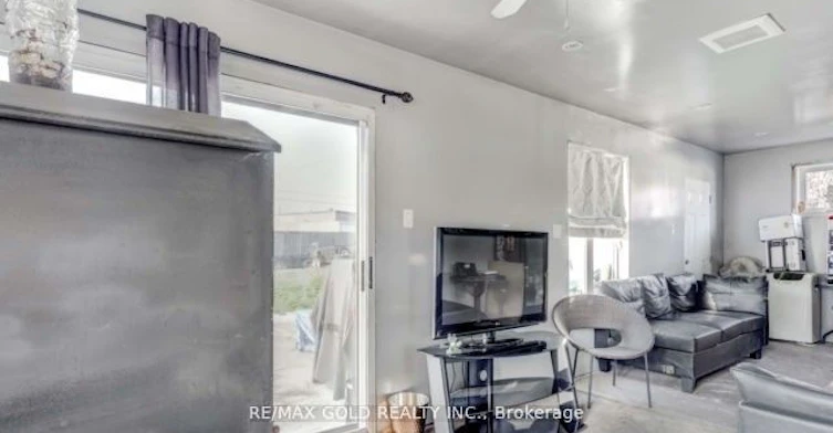 Basement-6 Monaco Court, Toronto, ON, M3N 1R8 - 35