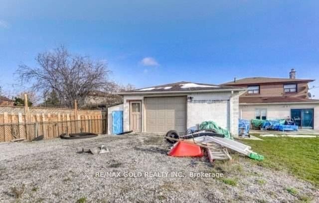 Basement-6 Monaco Court, Toronto, ON, M3N 1R8 - 32