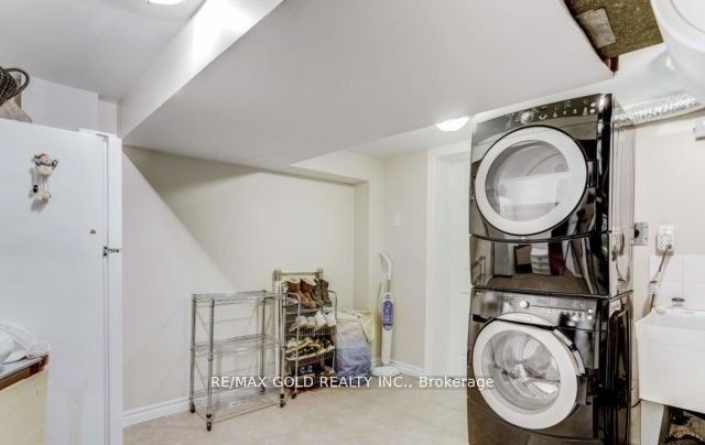 Basement-6 Monaco Court, Toronto, ON, M3N 1R8 - 25
