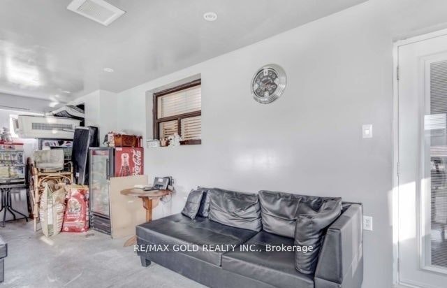 Basement-6 Monaco Court, Toronto, ON, M3N 1R8 - 37