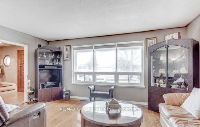 Basement-6 Monaco Court, Toronto, ON, M3N 1R8 - 5