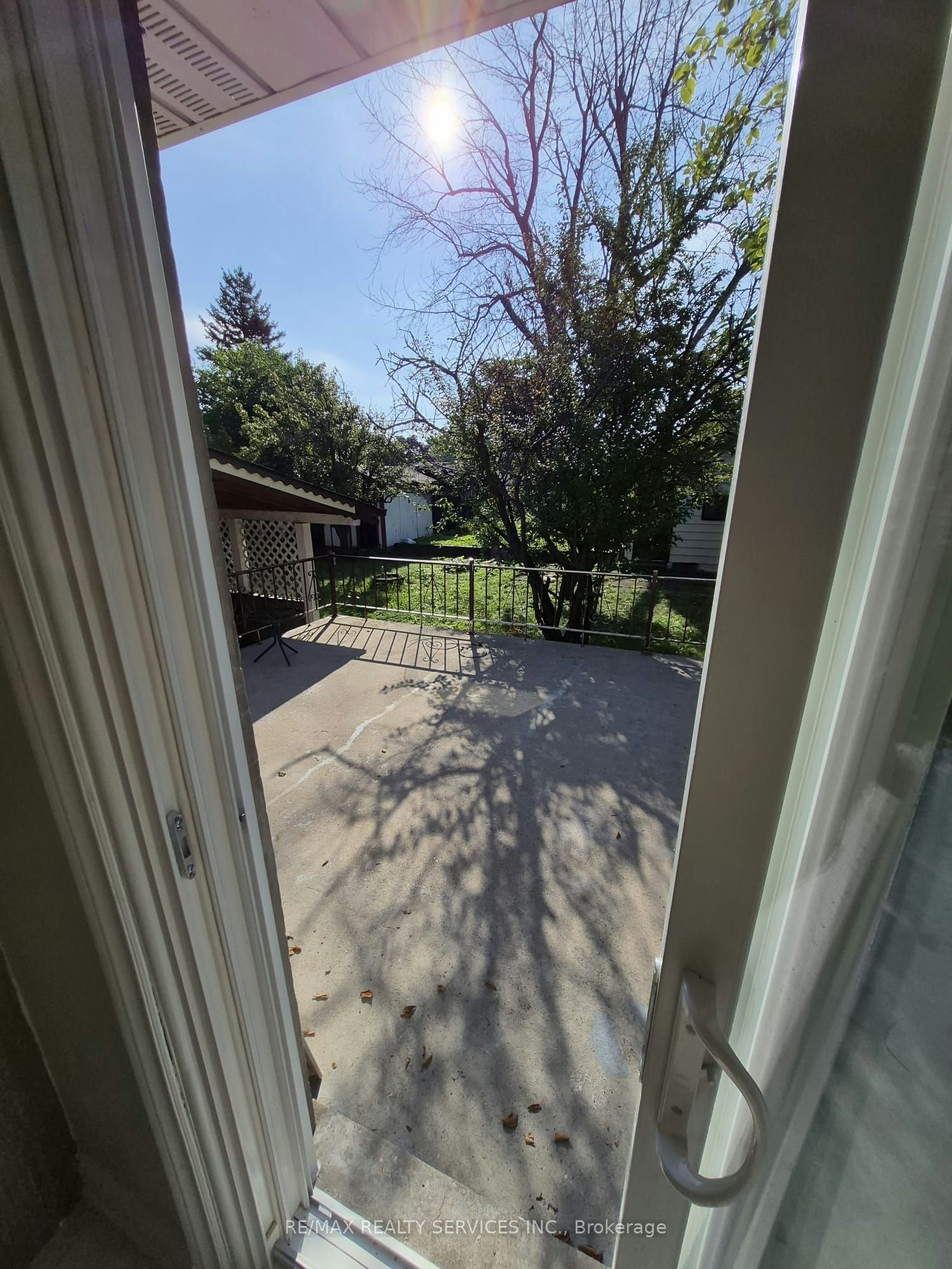 35 Jersey Avenue, Brampton, ON, L6W 1L5 - 12