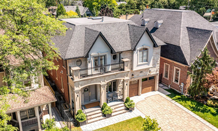 29 Oakwood Avenue