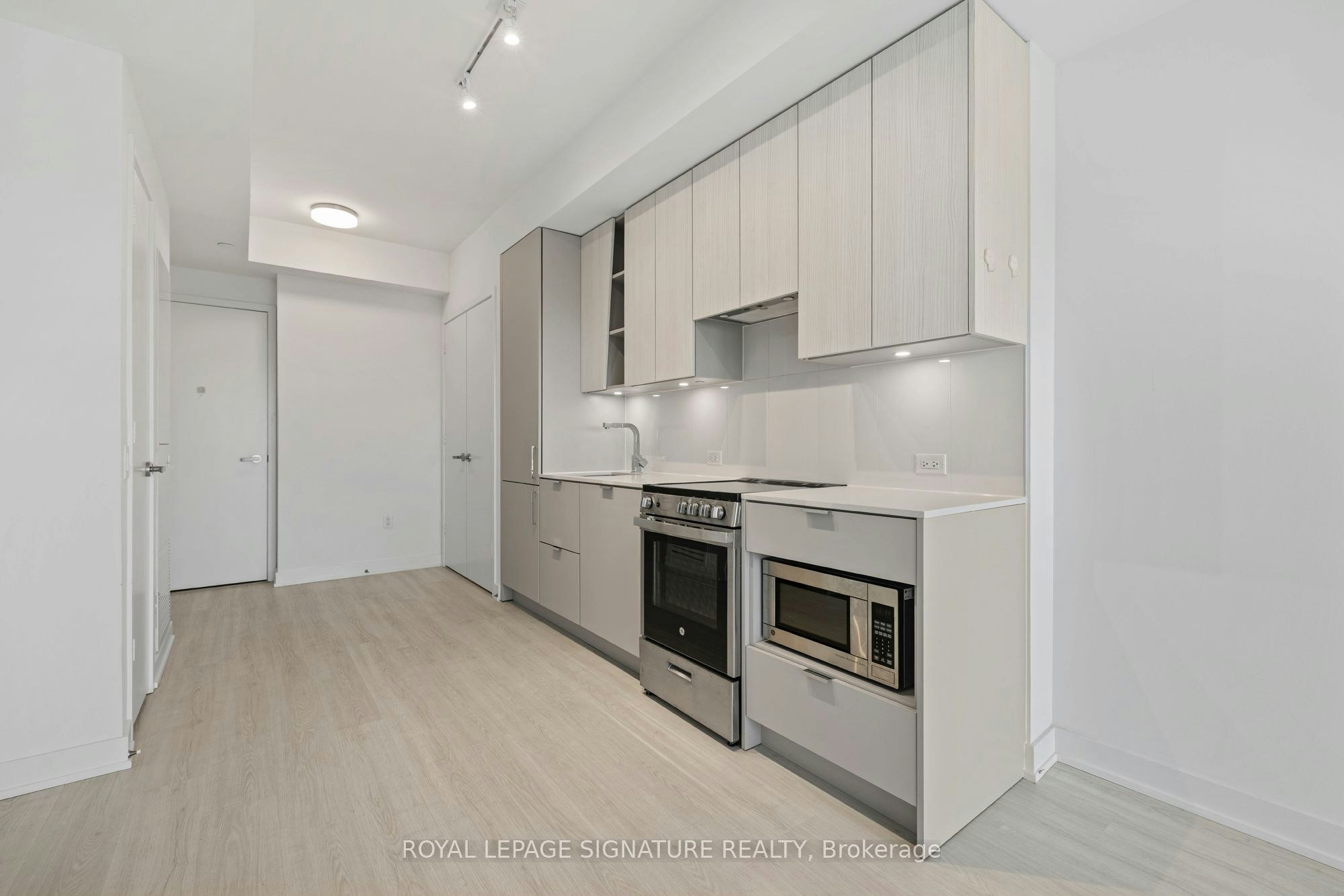 2105-3883 Quartz Road, Mississauga, ON, L5B 4M6 - 8